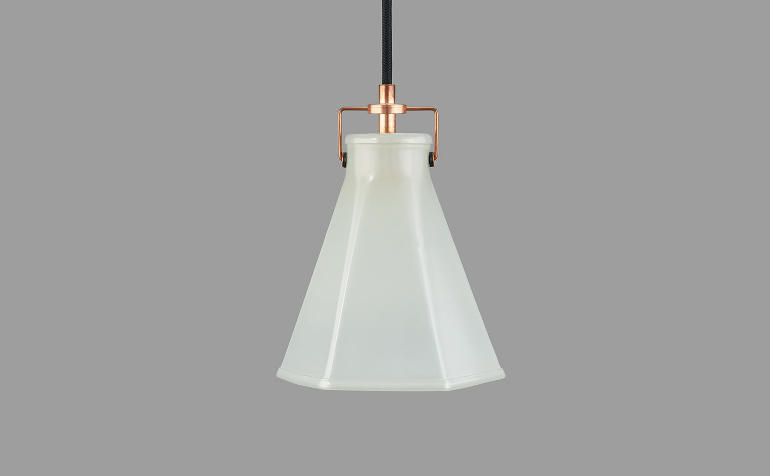 Rokkakei Pendant Light L White – PETER IVY FLOW LAB