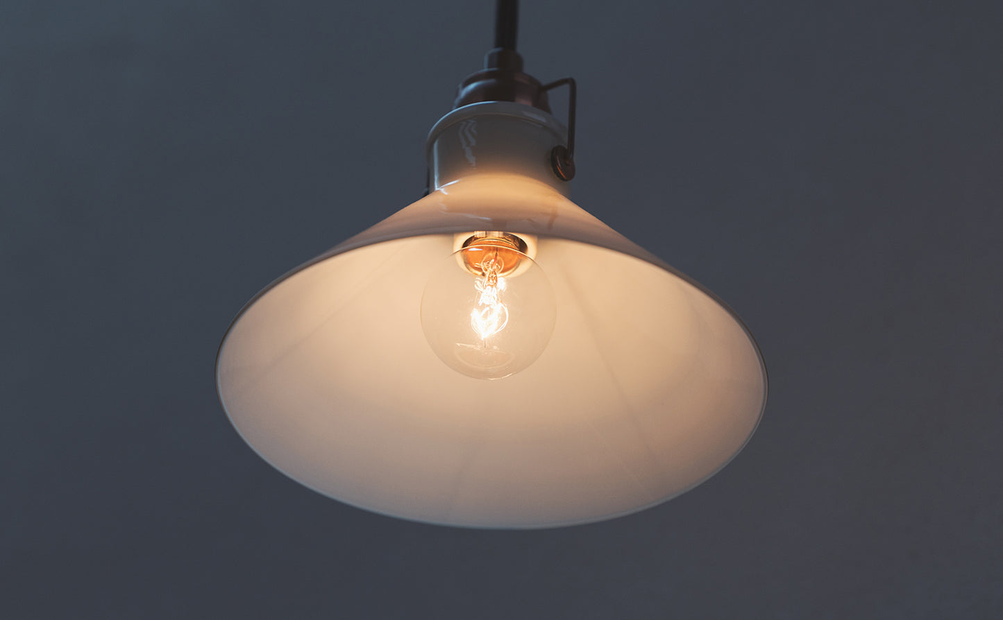 Conical Pendant Light S  White