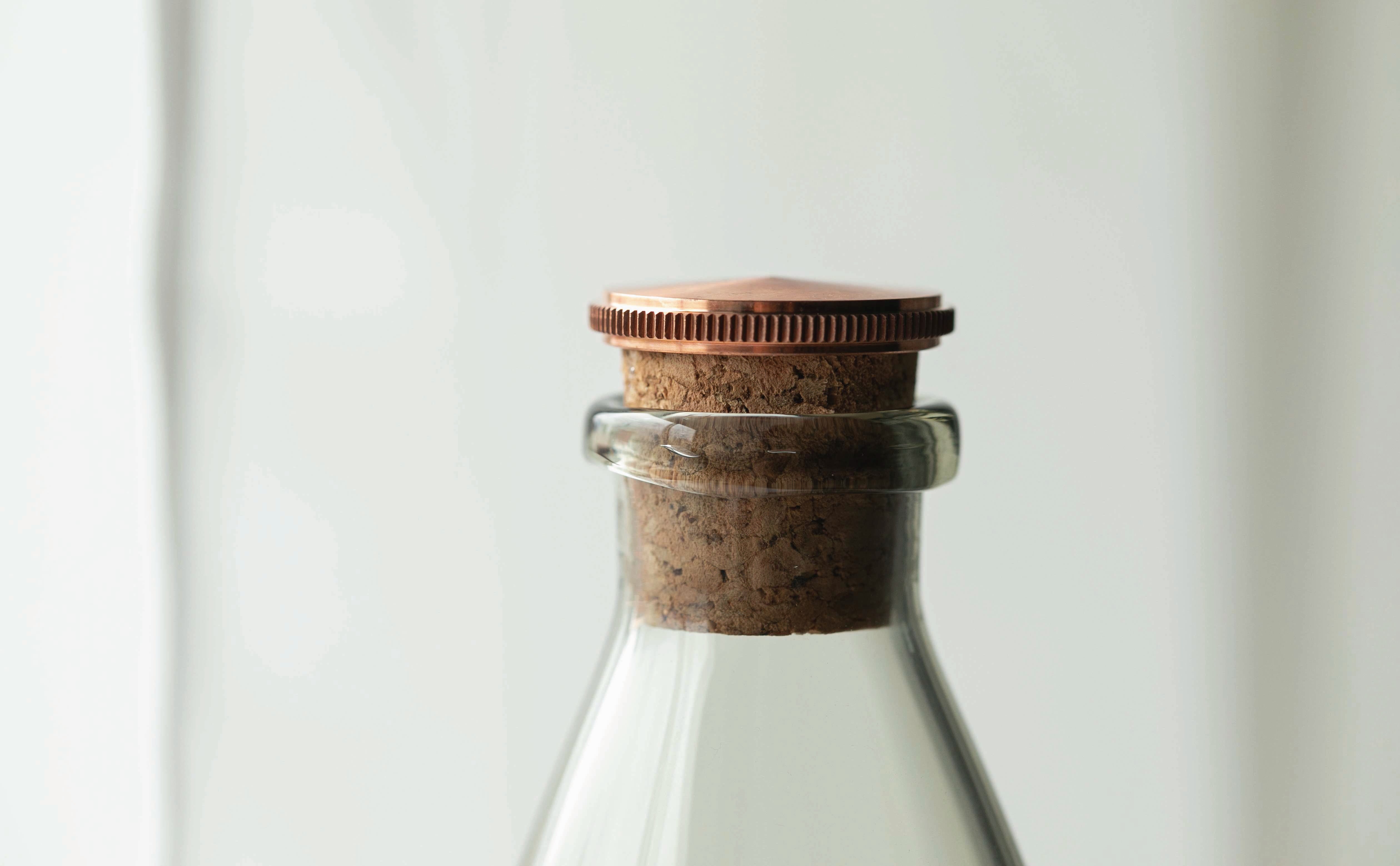 Bottle M – PETER IVY FLOW LAB